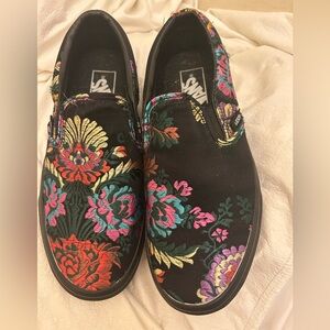 VANS Classic Slip On Festival Satin Sk8 Shoes, Sz Men 6 Women 7.5, NWOT